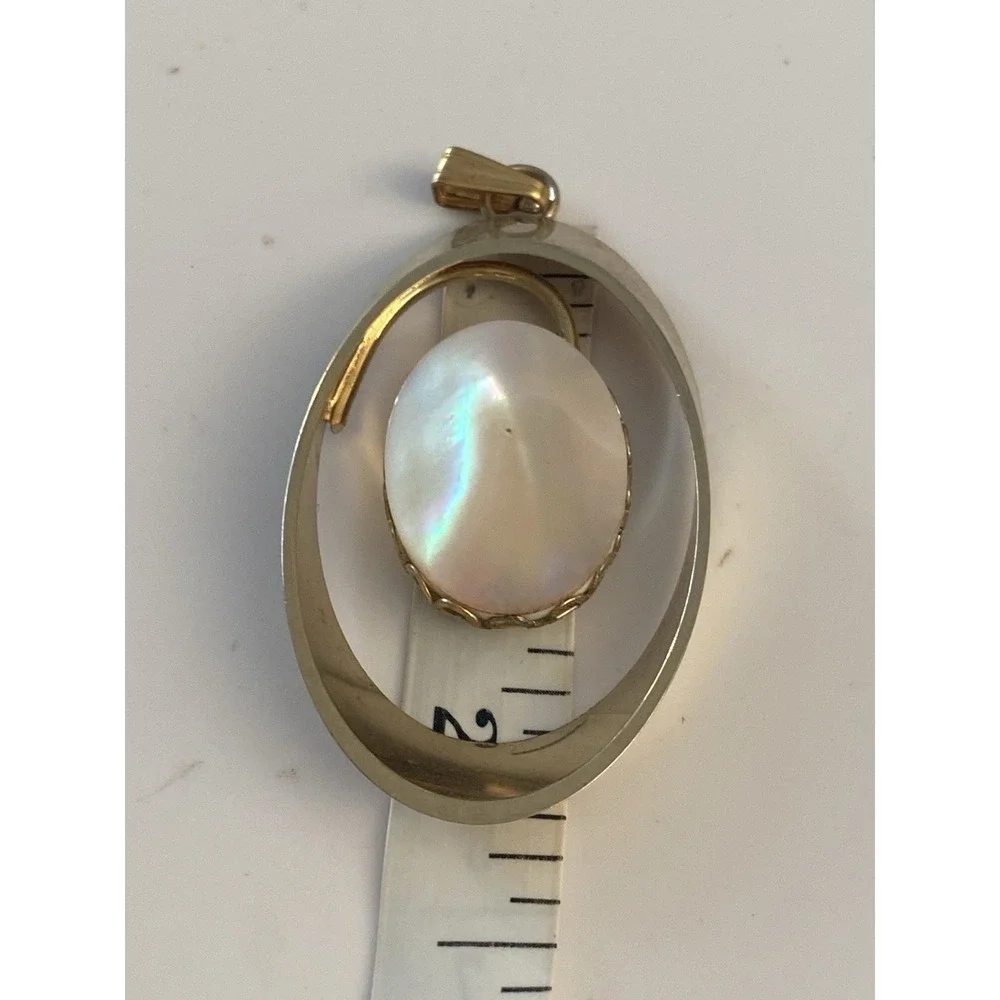 VTG Mid-Century Modern Floating Mother of Pearl Oval Pendant Gold Tone